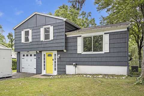 4624 Lexington Avenue, Portage, MI 49002
