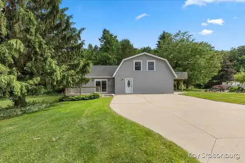 4349 Wood School Road, Hastings, MI 49058