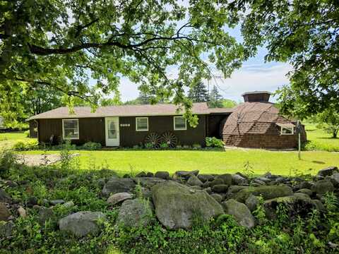 1236 Klink Road, Tekonsha, MI 49092