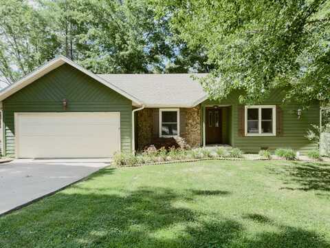 105 Horseshoe Drive, Nixa, MO 65714