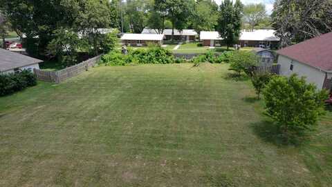 306 Park Circle, Sparta, MO 65753