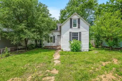 2225 N National Avenue, Springfield, MO 65803