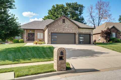 2315 W Darby Street, Springfield, MO 65810