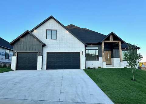 6030 S Holland Avenue, Springfield, MO 65810