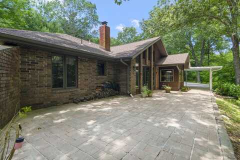 1228 Shire Circle, Highlandville, MO 65669