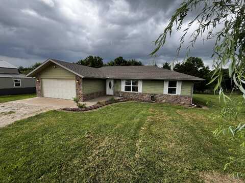 19353 Farm Road 1120, Cassville, MO 65625