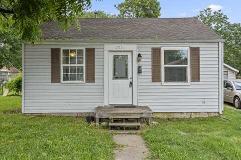 2211 W Atlantic Street, Springfield, MO 65803