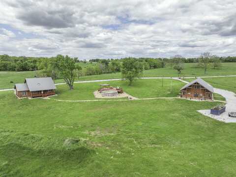 12132 W Farm Road 18, Walnut Grove, MO 65770