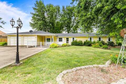 4132 W Farm Rd 172, Brookline, MO 65619