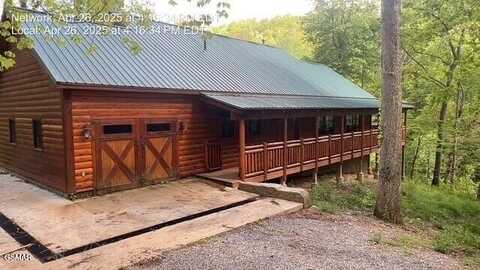 414 SWAYING PINES Drive, Sevierville, TN 37876