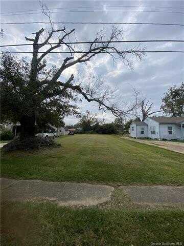 2022 4th Street, Lake Charles, LA 70601