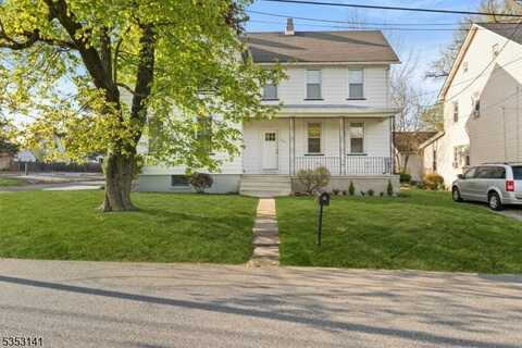 612 Avenue A, Lopatcong Twp., NJ 08865
