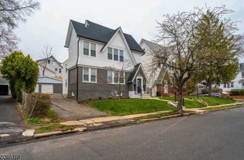 41 Meadowbrook Rd, Maplewood, NJ 07040