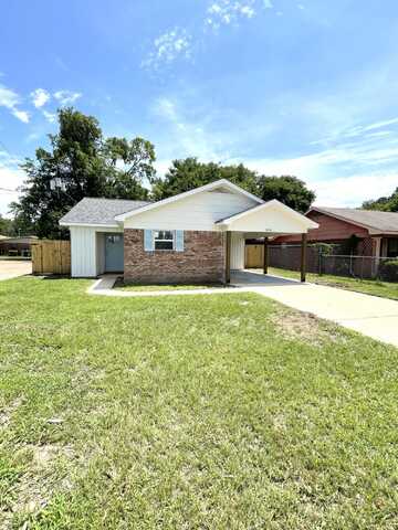 1006 10th Ave S, Columbus, MS 39701