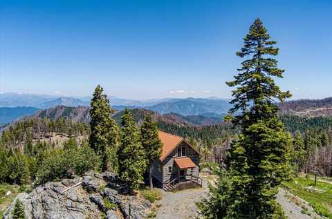 10600 Titlow Hill Road, Blue Lake, CA 95525