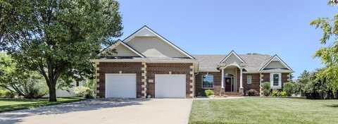 804 S Turkey Creek Dr, McPherson, KS 67460