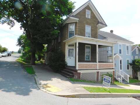 728 5th Street, Huntingdon, PA 16652