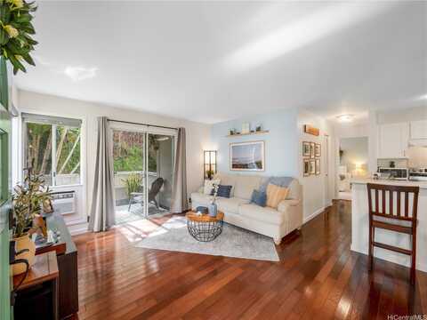 95-524 Wikao Street, Mililani, HI 96789
