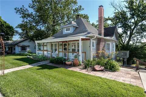 421 N Nettleton Avenue, Bonner Springs, KS 66012