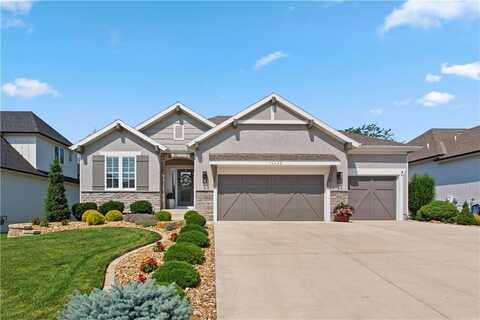 16622 S Lichtenauer Drive, Olathe, KS 66062