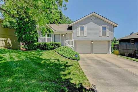 7824 N Strathbury Avenue, Kansas City, MO 64151