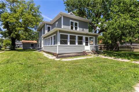 526 S Maple Street, Ottawa, KS 66067