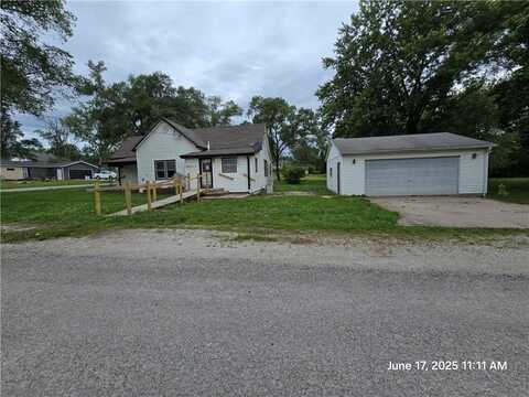 303 E May Street, Clarksdale, MO 64430