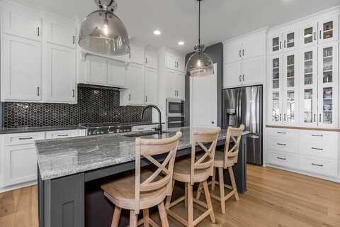 9412 Aurora Street, Lenexa, KS 66220