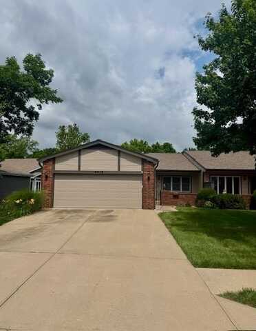 6418 N Revere Drive, Kansas City, MO 64151
