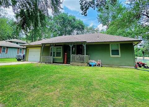 916 Edith Avenue, Adrian, MO 64720
