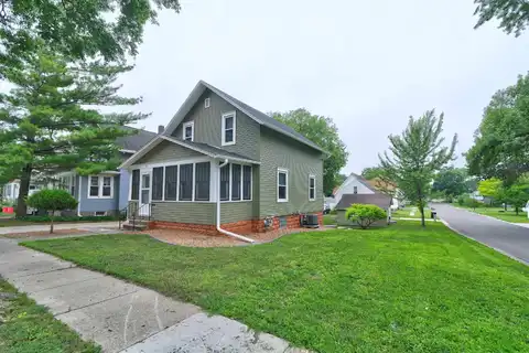 621 N 6th Street, Estherville, IA 51334