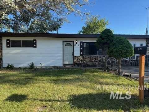 1215 E 17th N, Mountain Home, ID 83647