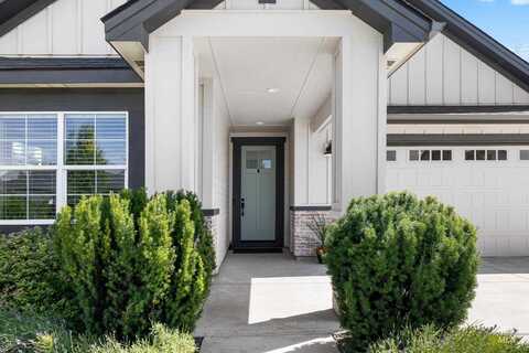4295 W Lost Rapids Dr, Meridian, ID 83646