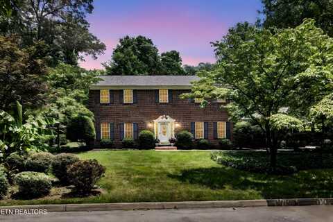 404 Woodland Trace Drive, Knoxville, TN 37934