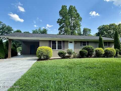 5112 NW Cumberland Wood Drive, Knoxville, TN 37921