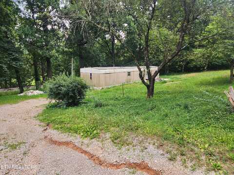 3722 Harriman Hwy, Harriman, TN 37748