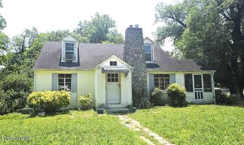 1132 Franklin Drive, Maryville, TN 37801