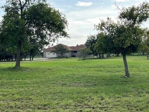5078 Friedrich Rd, Fredericksburg, TX 78624