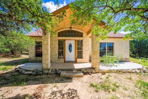 172 Candy Rd, Pipe Creek, TX 78063
