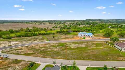 1112 Pinnacle View Dr, Kerrville, TX 78028