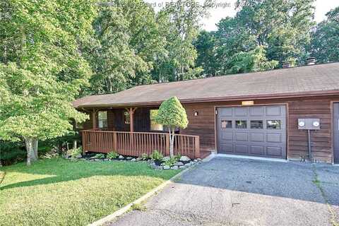 402 Hunters Ridge Road, Charleston, WV 25314
