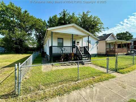 1736 10th Avenue, Huntington, WV 25701