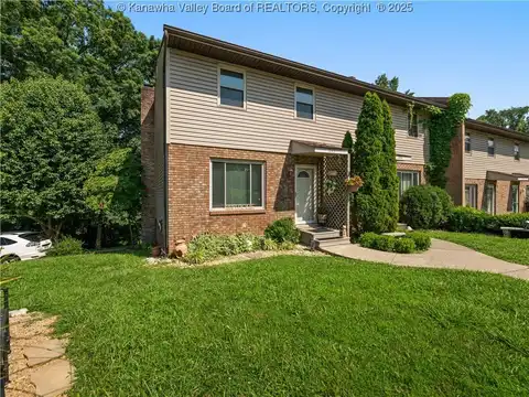 229 Walker Drive, Dunbar, WV 25064