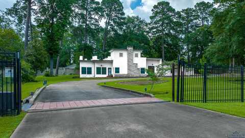 1228 Hillcrest Dr., Longview, TX 75601