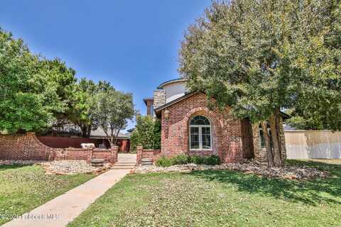 1210 N 15th Street, Wolfforth, TX 79382