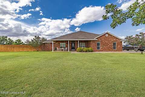 8114 C R 7610, Wolfforth, TX 79382
