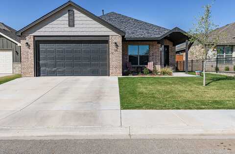 135 Buckingham Avenue, Wolfforth, TX 79382