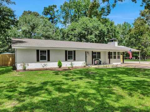222 Beechnut Circle, Lufkin, TX 75904