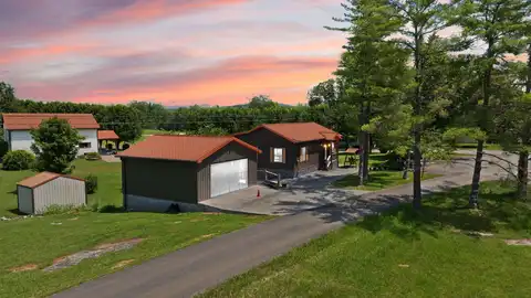 813 Colyer Road, Bronston, KY 42518