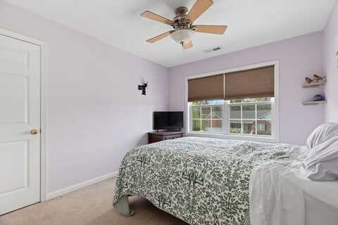 30 BEATRICE CT, Fishersville, VA 22939